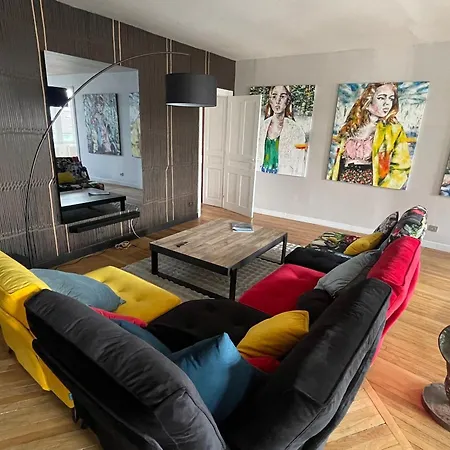 Apartment Bourgeois Et Moderne Au Coeur D'epinal, Ideal Pour Decouvrir La Epinal