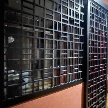 Bourgeois Et Moderne Au Coeur D'epinal, Ideal Pour Decouvrir La - Fr-1-589-691 Lejlighed *